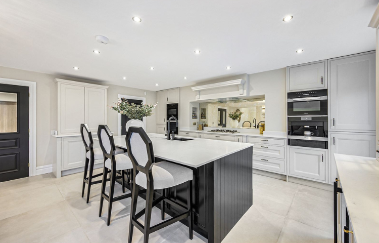 mia-james-kitchen-3.bk mia-james-kitchen-3.bk