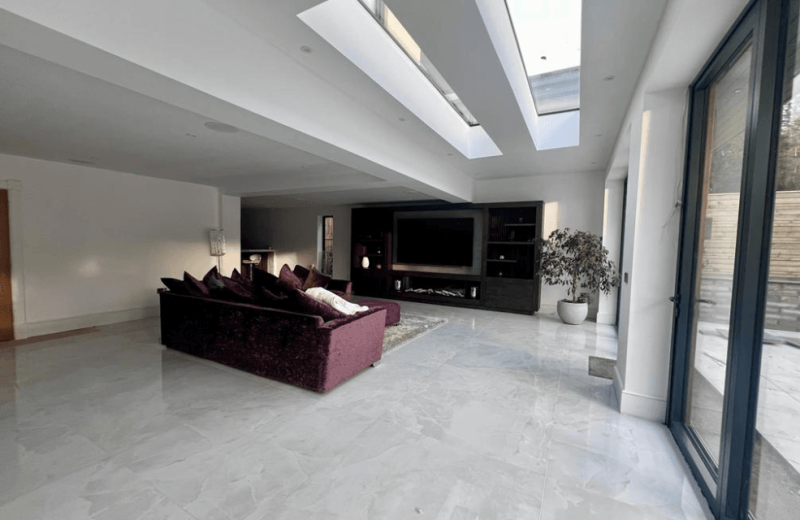 Mia James - Barry Rise Project (3)